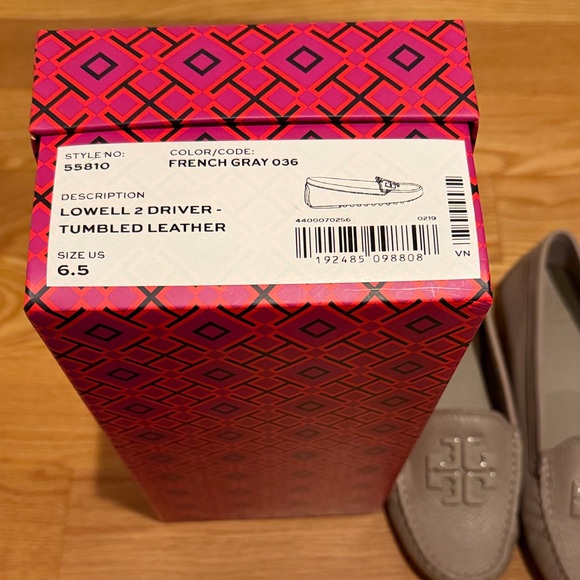 Tory Burch Taupe Loafers -Lowell 2 Driver - Picture 5 of 6